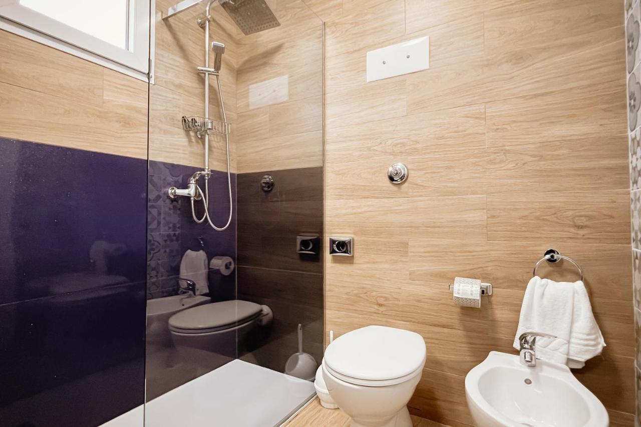 Hotel Blue Marine Lignano Sabbiadoro Exterior photo